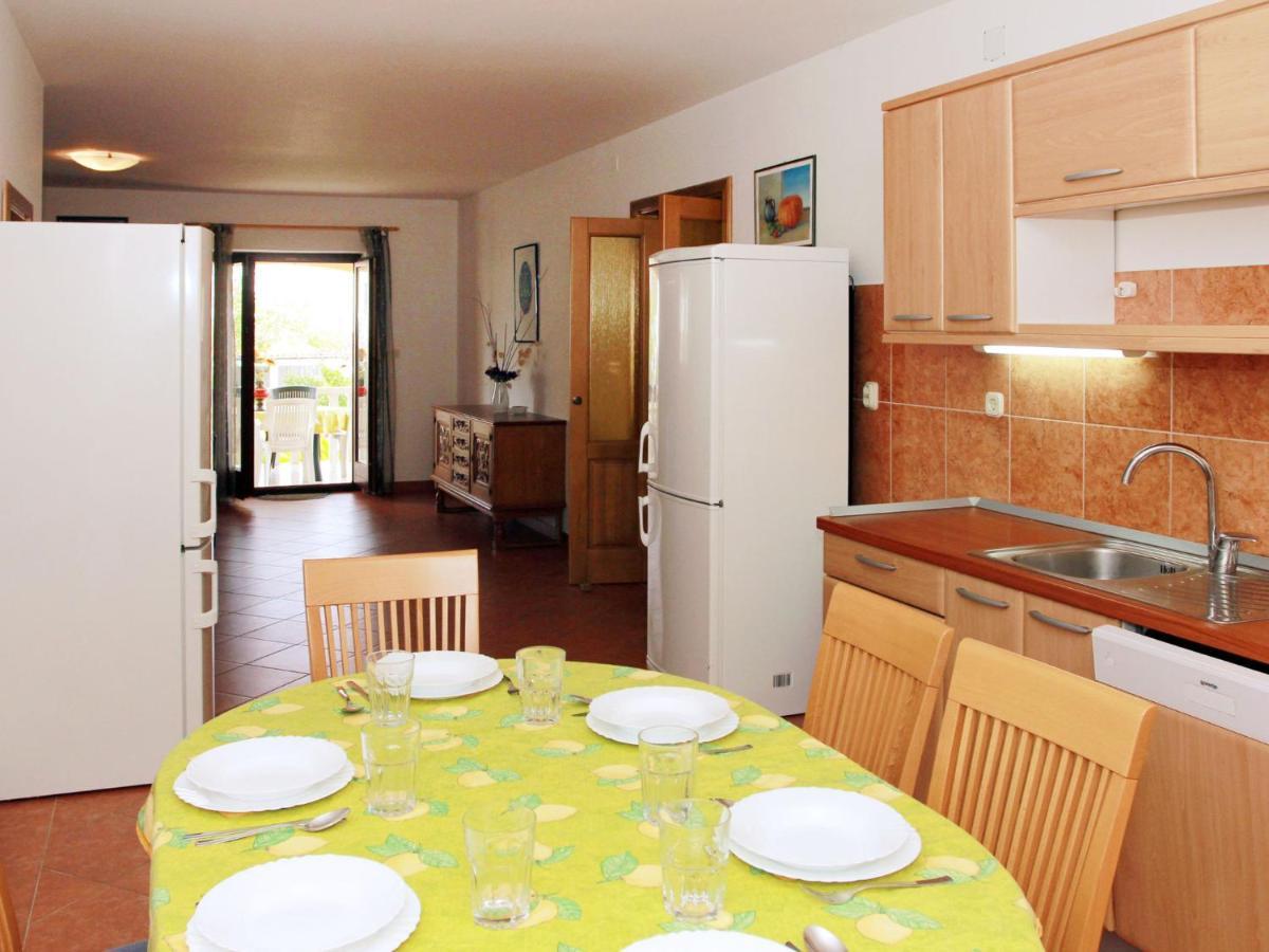 Holiday Home Gorana - Brc152 By Interhome Mirce Eksteriør billede